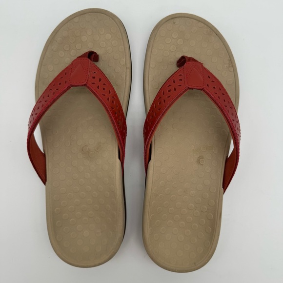 Vionic Tide Red Leather Laser Cut Toe Post Thong Sandal Flip Flop Size 8 - Picture 10 of 13